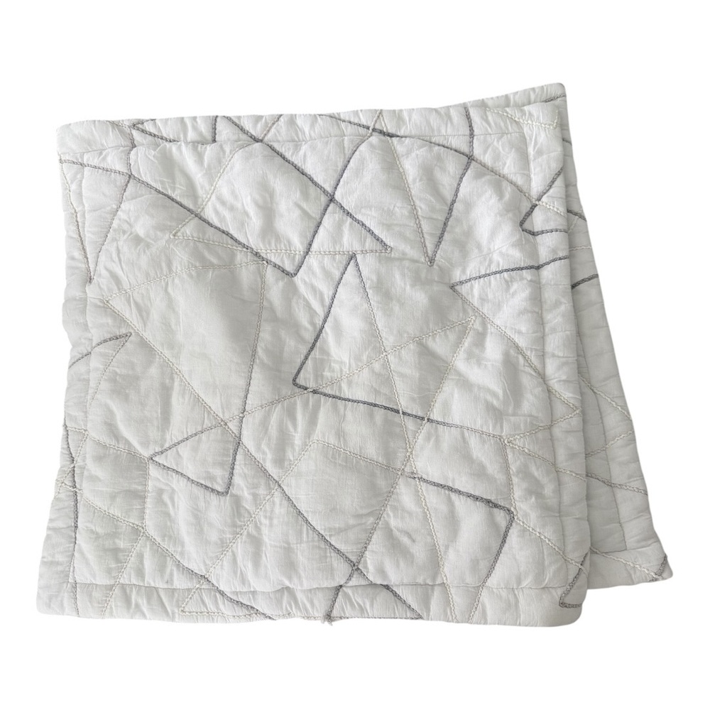 MICHAEL AMINI White Modern Geometric Minimalist Geometric Quilted Pillow Shams